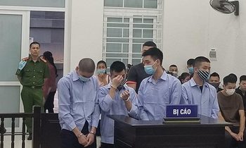 Các bị cáo tại phiên toà.