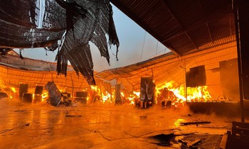 Vụ cháy xưởng gỗ ở Hà Nội: Vi phạm đặc biệt nghiêm trọng về PCCC