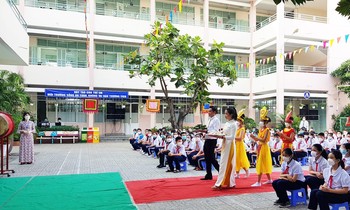 Học sinh TPHCM có phải mang khẩu trang khi bước vào năm học mới?