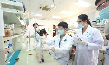 Công bố điểm chuẩn theo phương thức 2 và 3 của trường ĐH Quốc tế (ĐHQG TP. HCM)