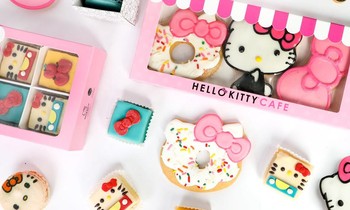 Cưng xỉu với set trà chiều Hello Kitty, dòm để có thêm động lực dành tiền đi du lịch nào!