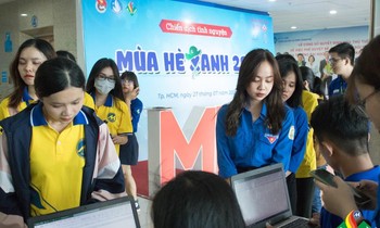 Sẽ cấm thi với sinh viên không khai báo y tế
