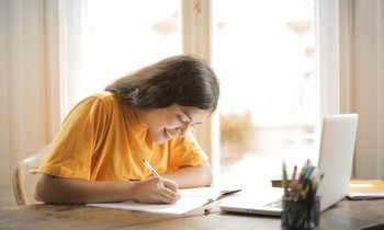 Đừng đợi mọi thứ như ý mới có thể vui, bắt đầu từ điều nhỏ này đi nhé!