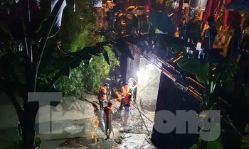Các lực lượng chức năng tỉnh Cao Bằng nỗ lực tìm kiếm, đến nay đã thấy tất cả 4 nạn nhân -Ảnh: BP
