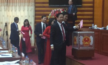 HĐND tỉnh Lạng Sơn lấy phiếu tín nhiệm 26 người giữ chức vụ do HĐND tỉnh bầu *ảnh: Duy Chiến