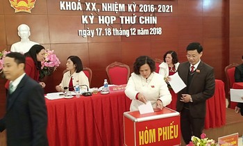 Kỳ họp thứ 9 HĐND thành phố Lạng Sơn bầu ông Phạm Đức Huân làm Chủ tịch HĐND thành phố. Ảnh: TL