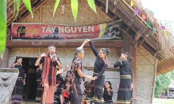 Chuỗi hoạt động trong "Tuần Đại đoàn kết các dân tộc-Di sản Văn hóa Việt Nam" cần phải gắn kết cộng đồng các dân tộc