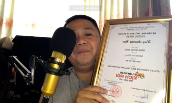 Nhận Huy chương Bạc, Minh Béo livestream khoe thành tích giữa 'bão' dư luận