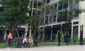 Hai mẹ con tử vong khi rơi từ tầng 12 chung cư ở TPHCM