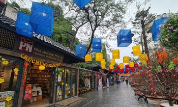 Phố sách Xuân Nhâm Dần