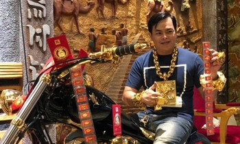 Quán karaoke dính ma túy, 'đại gia nghiện vàng' có vô can?