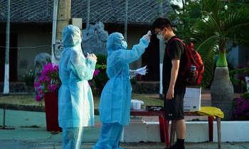 TPHCM tạm ngưng sử dụng khách sạn, resort làm khu cách ly vì hết phòng