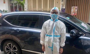 Nguyễn Thành Lân: “Sài Gòn mưa không khiến chúng tôi dừng thiện nguyện”