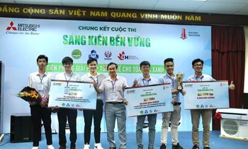 Sinh viên tìm hiểu về các công nghệ xanh mới nhất trên thế giới