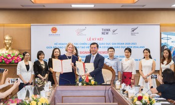 Việt Nam và New Zealand ký cam kết hợp tác chiến lược về giáo dục giai đoạn 2020 – 2023