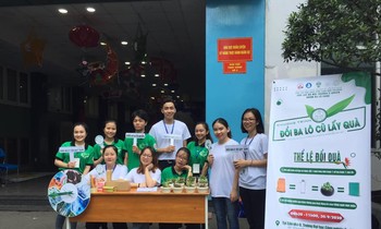 Hành trình "giải cứu" balô cũ