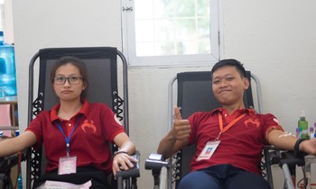 Giọt hồng 2020 - Cùng những chiến sĩ áo đỏ ULIS chắp cánh cho những ước mơ
