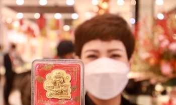 Giá vàng trong nước và thế giới đồng loạt giảm