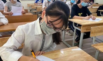 Bình Thuận đã chuyển đề thi tốt nghiệp THPT 2021 ra đảo Phú Quý
