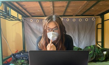 Tâm sự du học sinh làm ‘cô giáo online’ trong khu cách ly