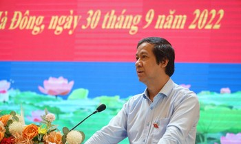 Bộ trưởng Bộ Giáo dục và đào tạo: Cả nước có hơn 16.000 giáo viên bỏ việc