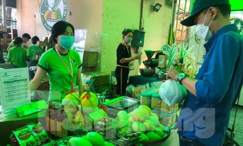 Đặc sản vùng miền tại phiên chợ Tết