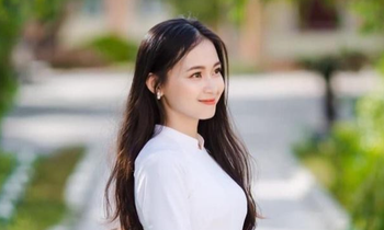 Nữ sinh 2K khoe điệu hát dân ca ngọt ngào 'gây thương nhớ'