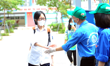 Thí sinh tham dự Kỳ thi tốt nghiệp THPT 2021. Ảnh: DƯƠNG TRIỀU