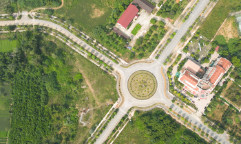 Toàn cảnh ĐHQG Hà Nội tại cơ sở Hoà Lạc nhìn từ trên cao.
