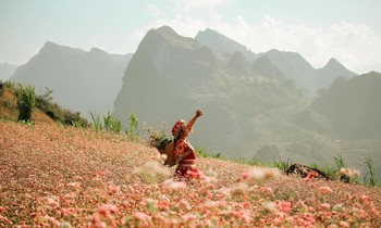 'Check-in' làng cổ độc nhất vô nhị tại Hà Giang