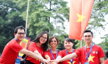 Triển khai công tác xây dựng văn hoá học đường trong học sinh, sinh viên