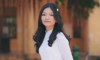 Hành trình thành thủ khoa đầu vào của nữ sinh Hà Đông