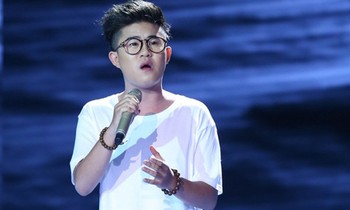 Xúc động thí sinh X Factor hát tặng bố mới qua đời