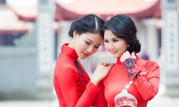 Hoa khôi Trần Thị Quỳnh mặc áo dài chụp lịch Xuân