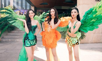 Lương Thùy Linh, Kiều Loan, Tường San hóa 'thiên thần' Victoria's Secret, diễn catwalk nóng bỏng 