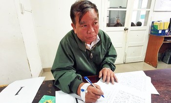 Trần Văn Hùng tại cơ quan điều tra.