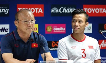 Quế Ngọc Hải và HLV Park Hang-seo đã bầu chọn ai cho danh hiệu FIFA The Best?