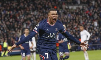 PSG sẵn sàng trả lương cao nhất lịch sử để giữ chân Mbappe