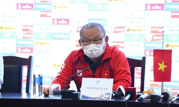 HLV Park Hang-seo: Thua Thái Lan là chuyện của quá khứ