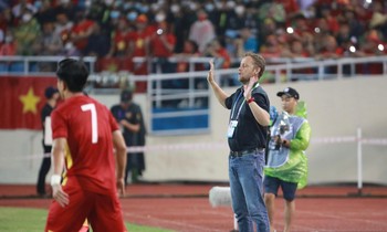 HLV Mano Polking: 'Thái Lan đã chơi tốt nhưng Việt Nam còn tốt hơn'