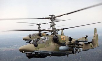 Russian Ka-52 'crocodile' helicopter destroys Ukrainian military equipment