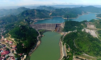 Các hồ thủy điện trên lưu vực sông Đà thiếu hụt 5 tỷ m3 nước