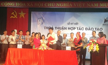 Lễ ký kết hợp tác đào tạo nguồn nhân lực cho dự án.