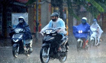 Đón đợt không khí lạnh mới, miền Bắc mưa dông, trời chuyển rét
