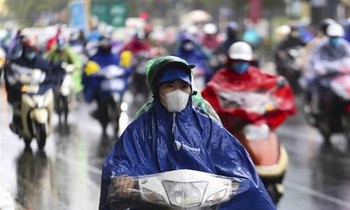 Miền Bắc chuyển rét do ảnh hưởng không khí lạnh, Hà Nội giảm nhiệt gần 10 độ C