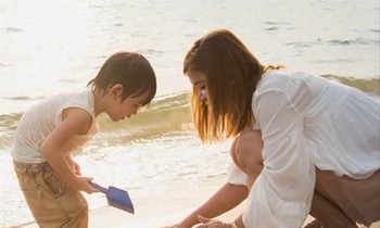 Hạnh phúc của bà mẹ đơn thân (Ảnh minh họa)