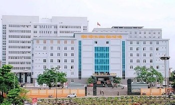 Nhận 2 tỷ 'hoa hồng' của Việt Á, một phó giám đốc trung tâm xét nghiệm bị bắt