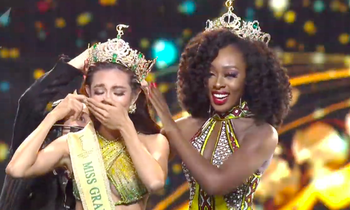 Giây phút vỡ òa của Thùy Tiên khi đăng quang Miss Grand 2021