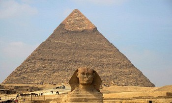 Giật mình năng lượng huyền bí trong đại kim tự tháp Giza