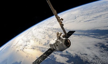 Một vệ tinh Starlink của SpaceX